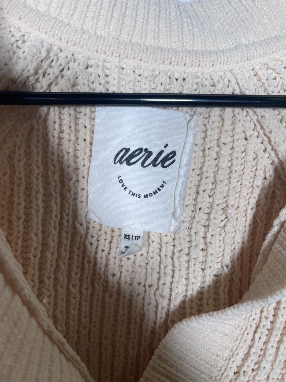 AERIE WOMENS SUGAR RUSH CHENILLE V NECK SWEATER CREAM XS - Picture 3 of 5